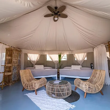 El Toril Glamping Experience * Parrillas